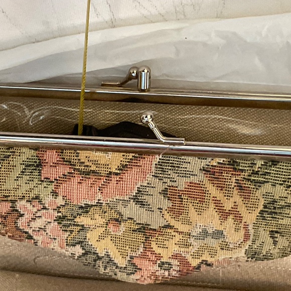 VINTAGE WALLET  BAG  CARPET MATERIAL - Picture 8 of 16